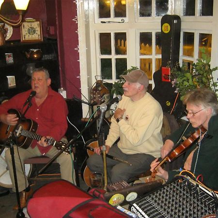 Turfcutters Arms Hotel Boldre Buitenkant foto